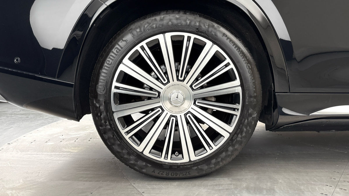 Mercedes-Benz Maybach GLS Image 10