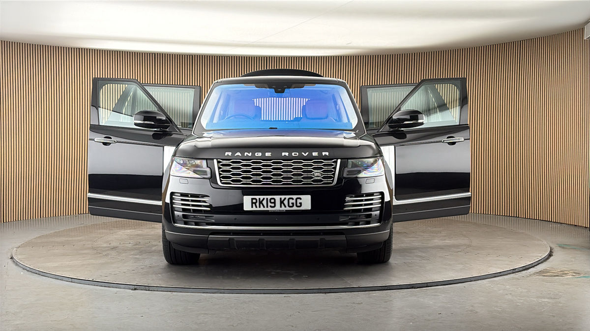 More views of Land Rover Range Rover