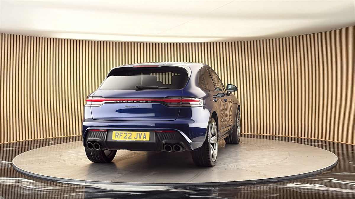 More views of Porsche Macan