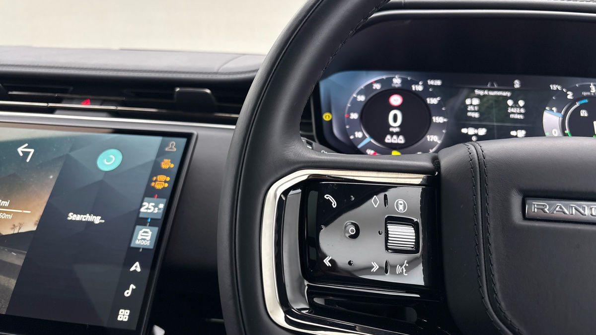 Land Rover Range Rover Sport Image 13