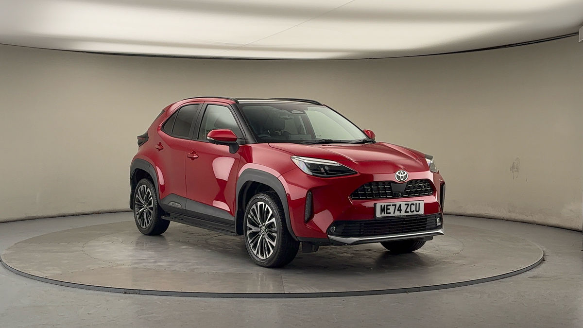 Toyota Yaris Cross Sticky Header Image