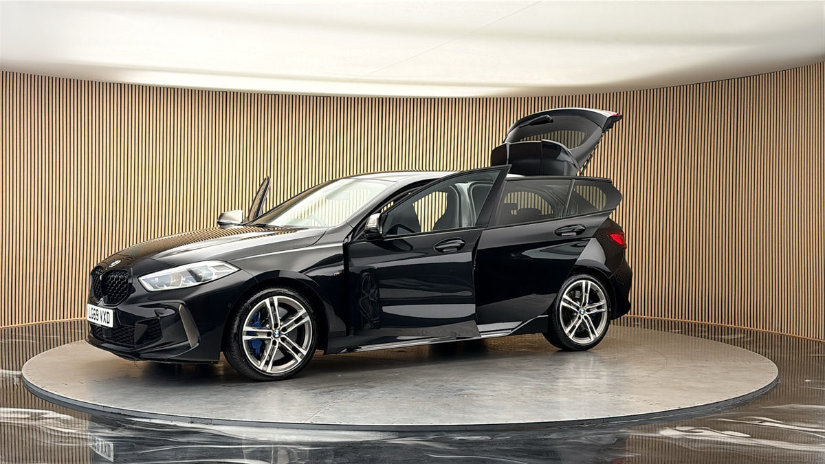 More views of BMW 1 Series