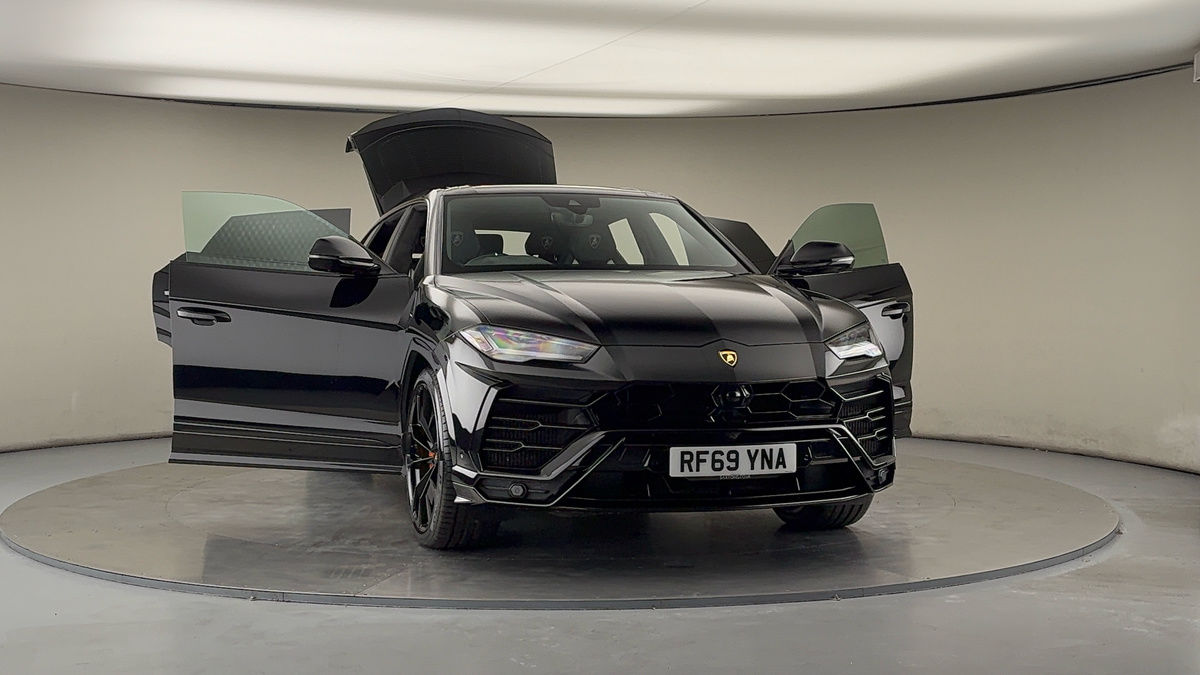 More views of Lamborghini Urus