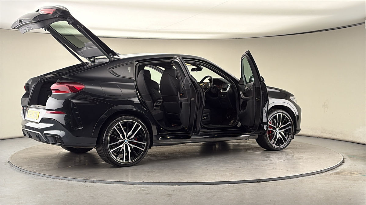 More views of BMW X6