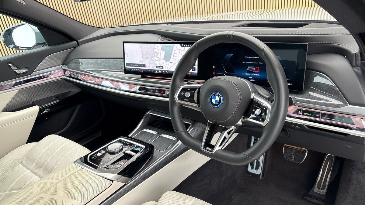 BMW i7 Image 5