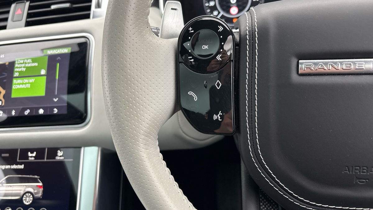 Land Rover Range Rover Sport Image 13