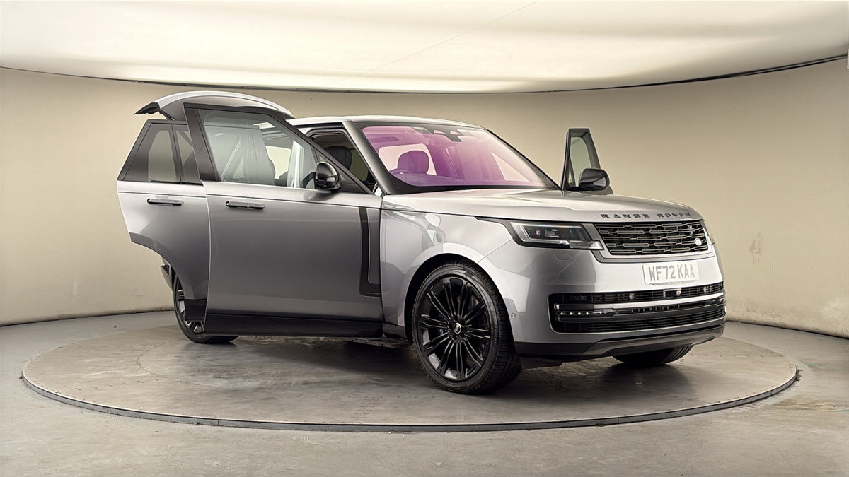 More views of Land Rover Range Rover