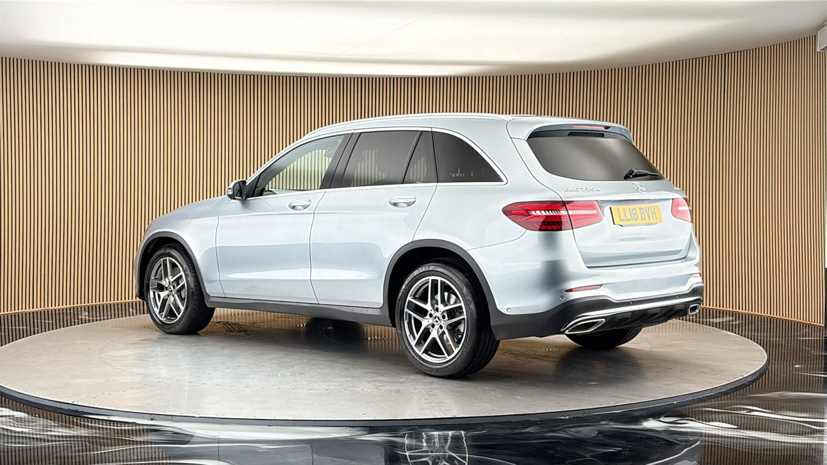 More views of Mercedes-Benz GLC