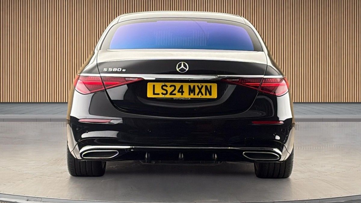 Mercedes-Benz S Class Image 4