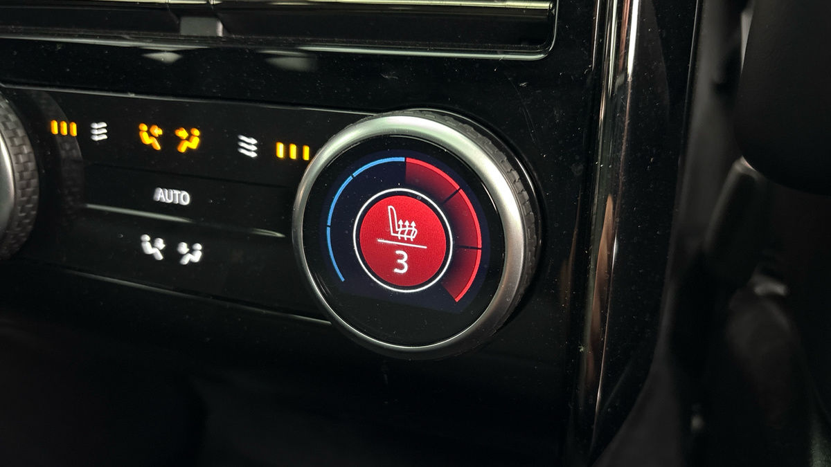 Land Rover Range Rover Sport Image 32