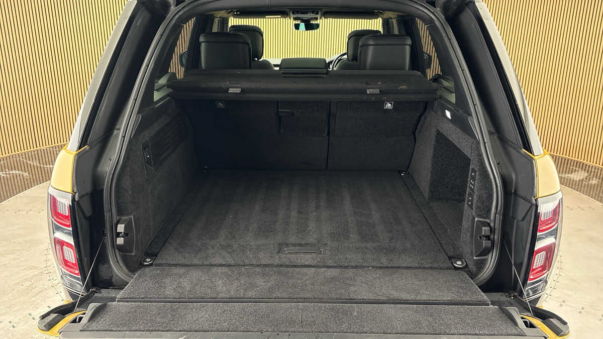 Land Rover Range Rover Image 11