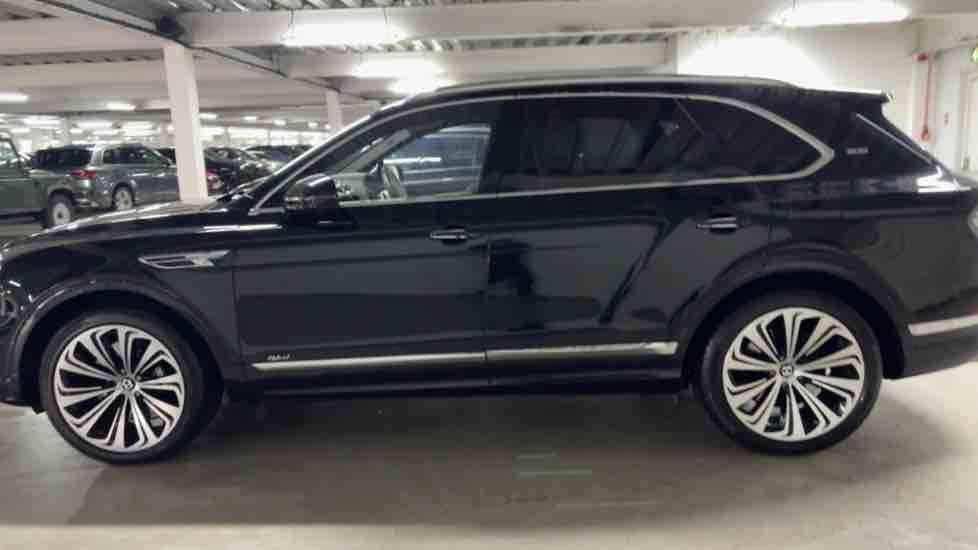 More views of Bentley Bentayga