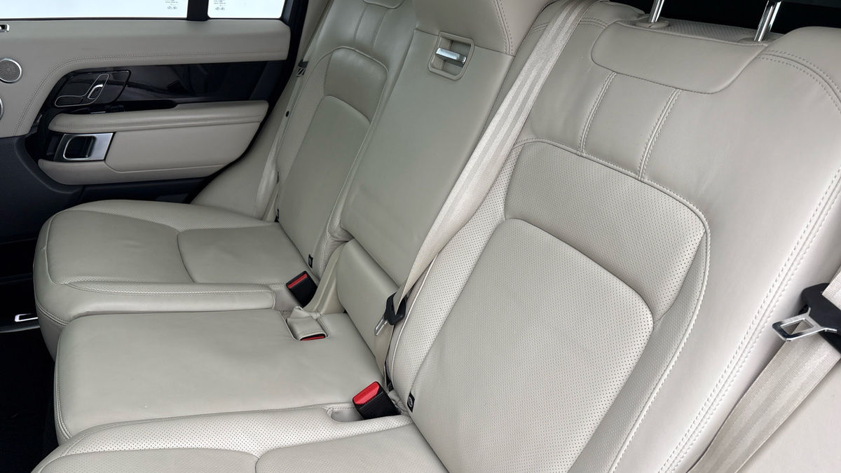 Land Rover Range Rover Image 8