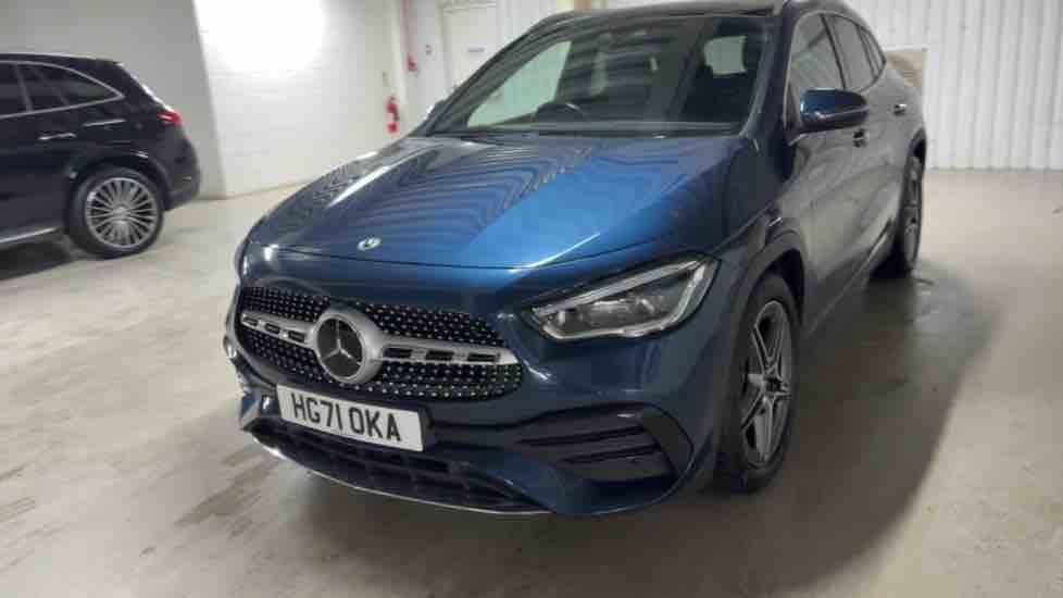 More views of Mercedes-Benz GLA