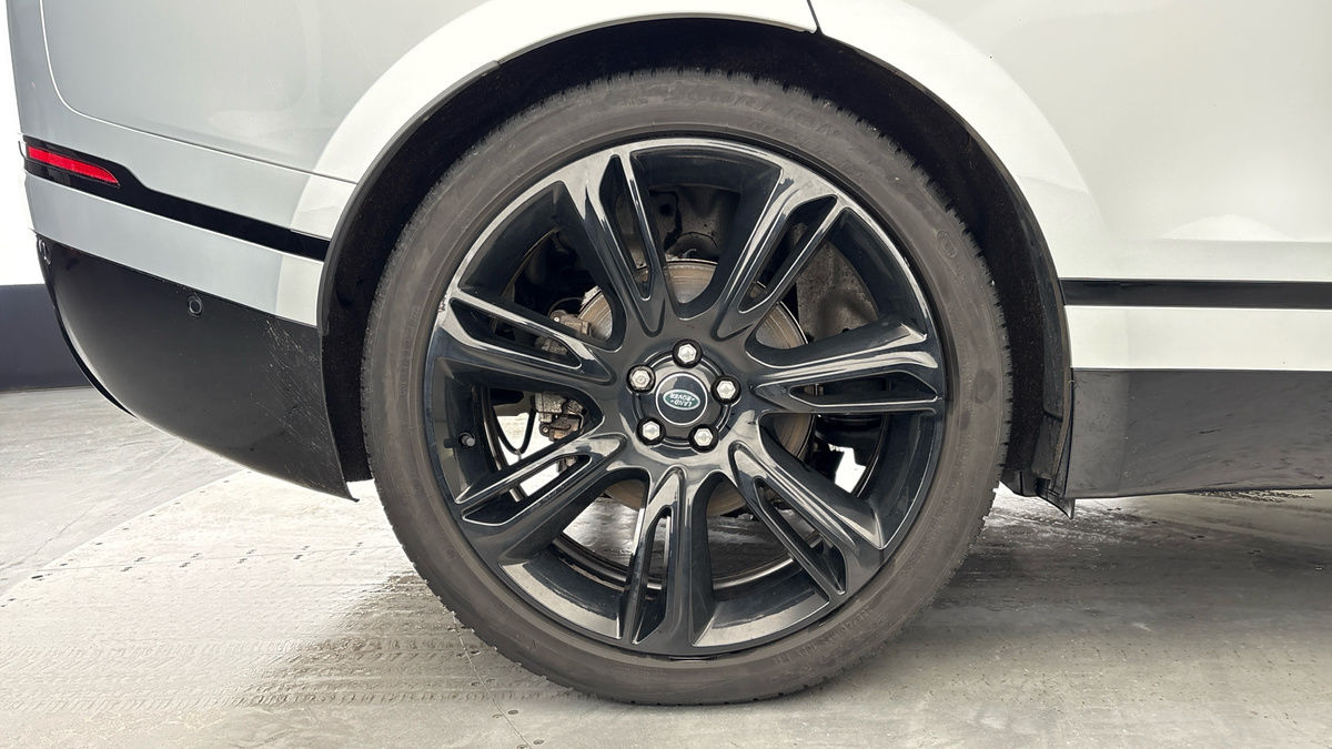 Land Rover Range Rover Velar Image 10