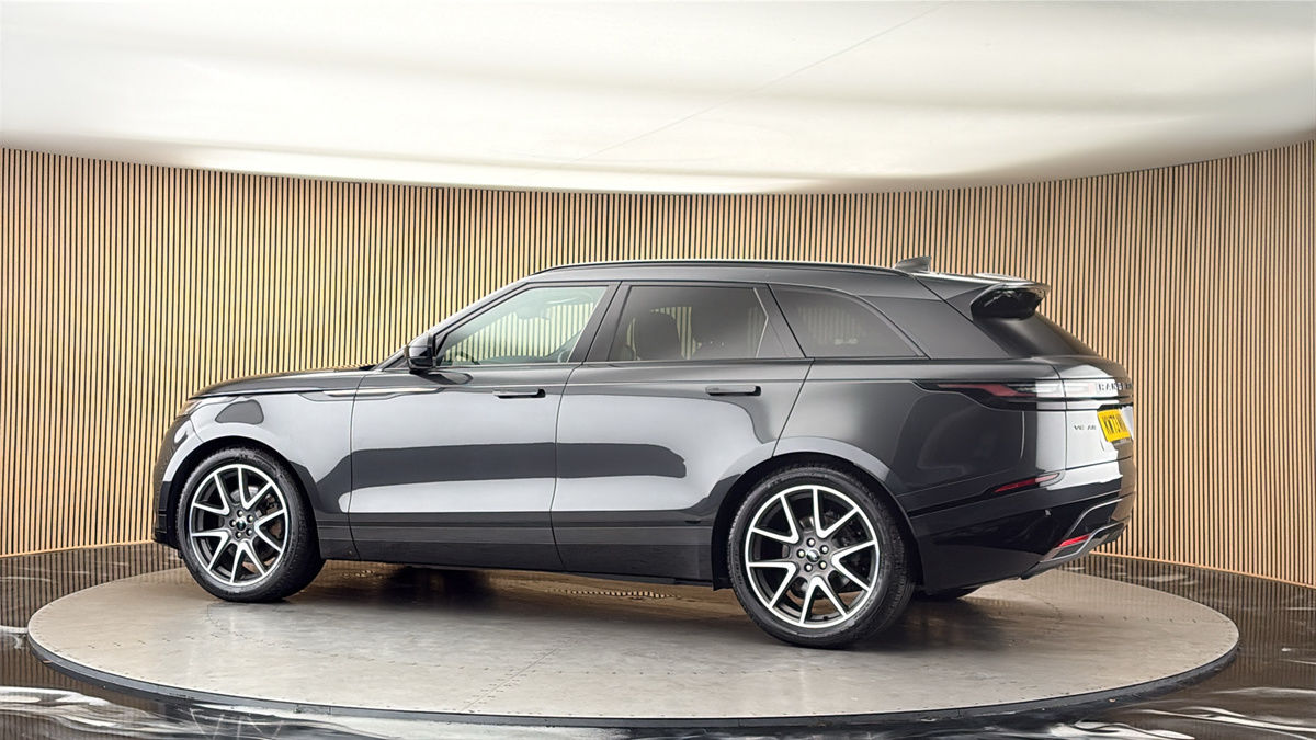 More views of Land Rover Range Rover Velar