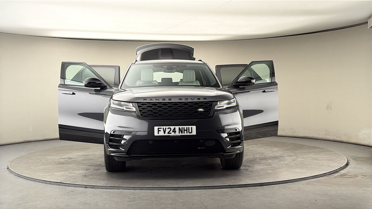 More views of Land Rover Range Rover Velar