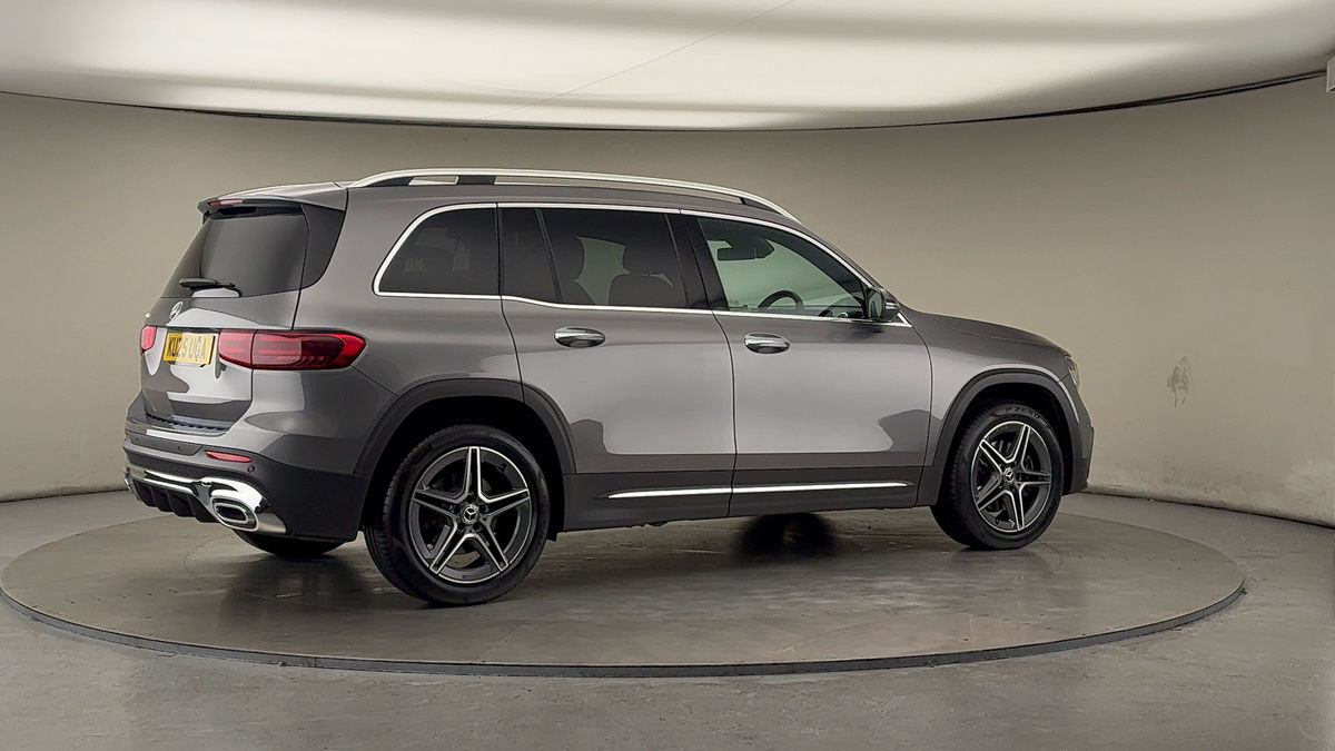 More views of Mercedes-Benz GLB