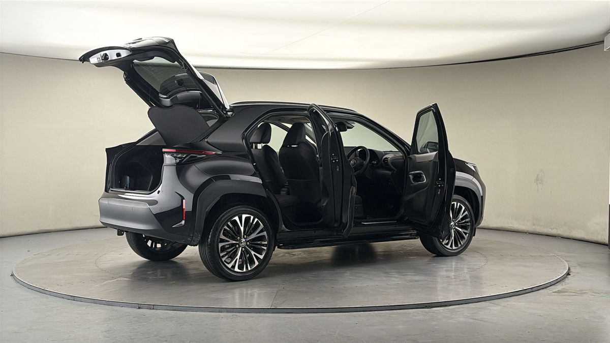 More views of Toyota Yaris Cross