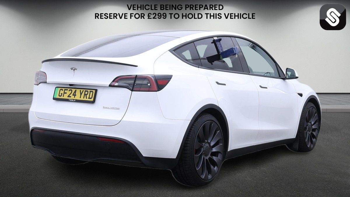 Tesla Model Y Image 4