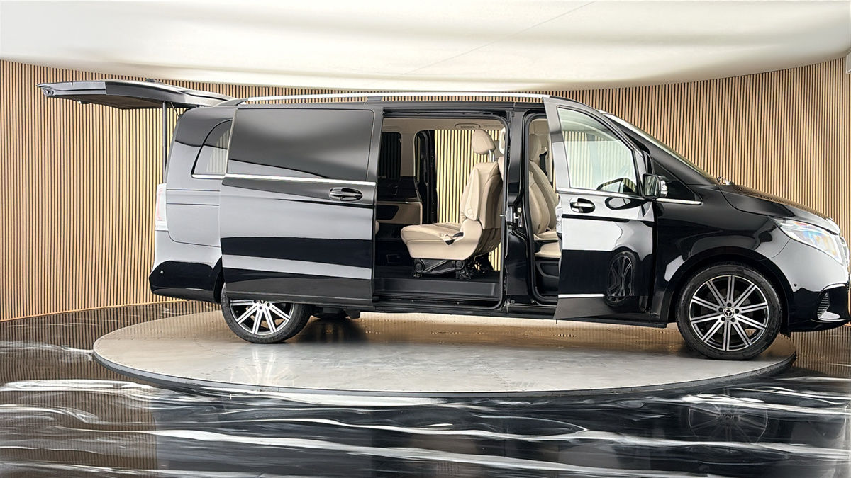 More views of Mercedes-Benz V Class