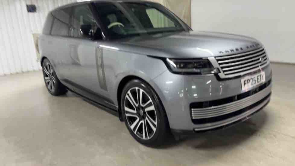 More views of Land Rover Range Rover