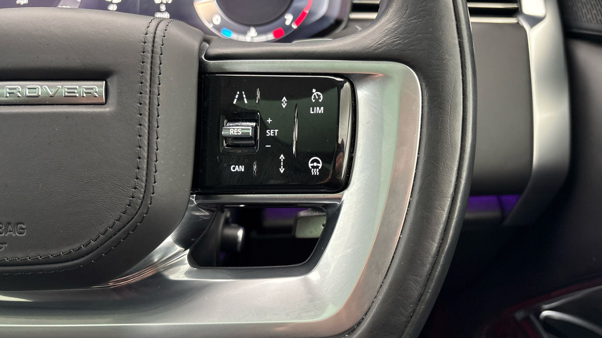 Land Rover Range Rover Image 14