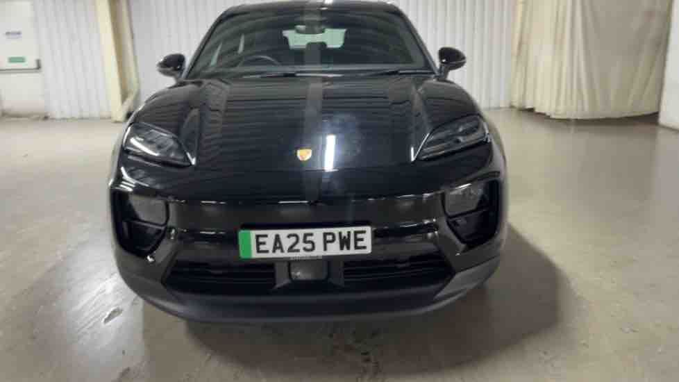 More views of Porsche Macan