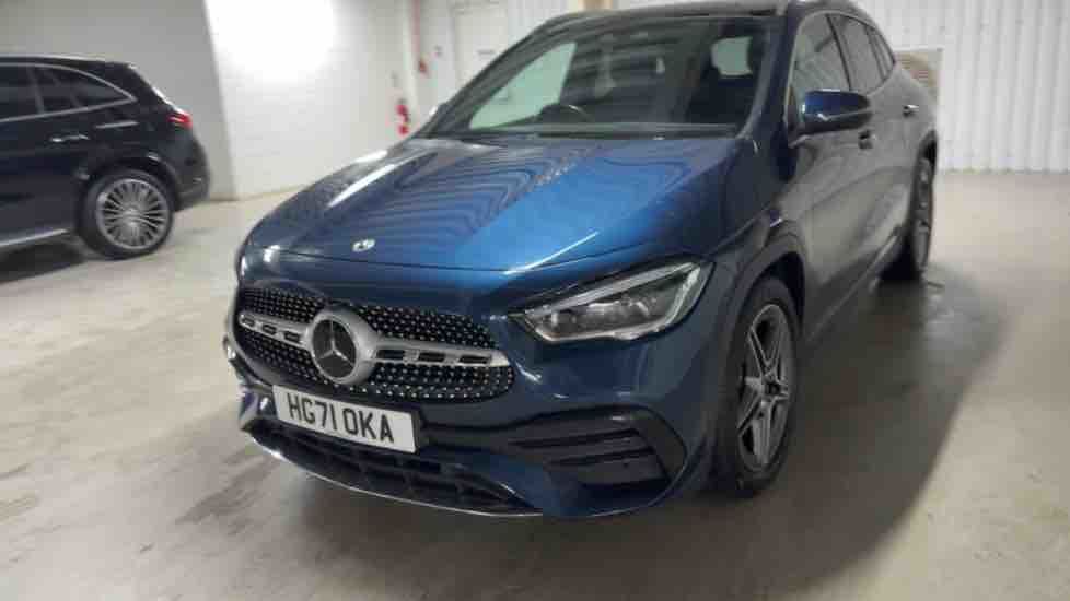 More views of Mercedes-Benz GLA