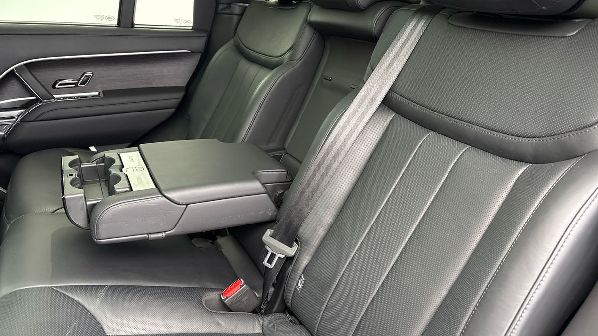 Land Rover Range Rover Image 9