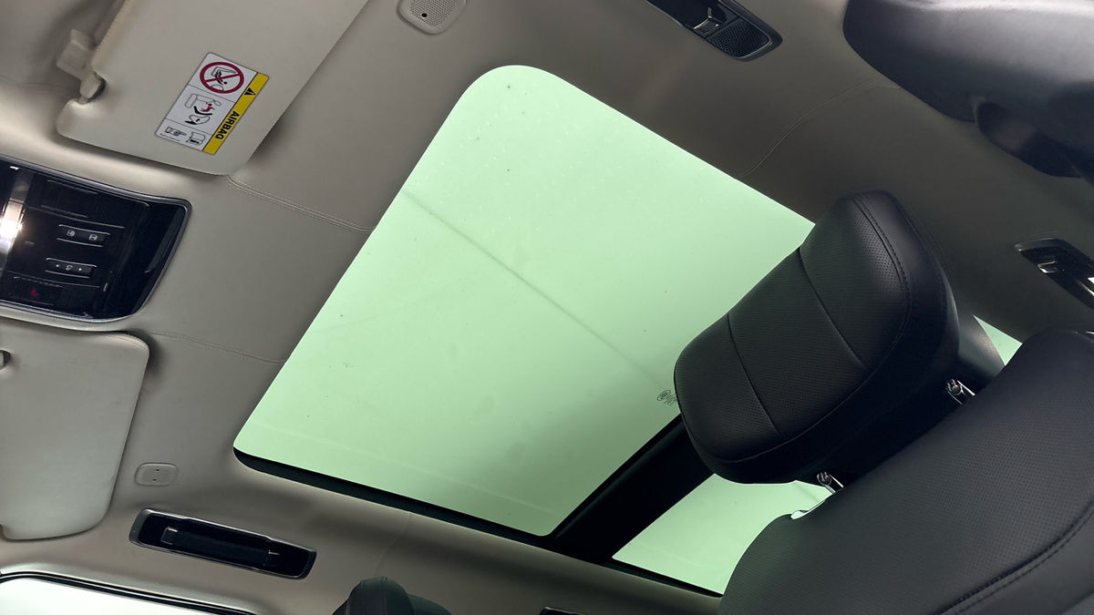 Land Rover Range Rover Image 6
