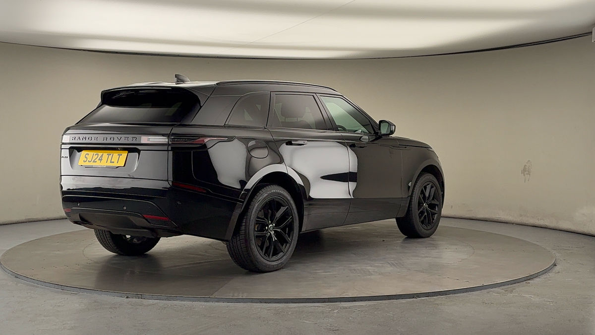 More views of Land Rover Range Rover Velar