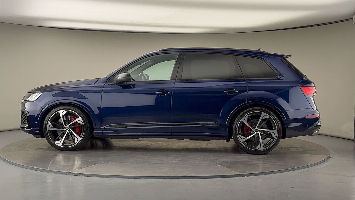 More views of Audi SQ7