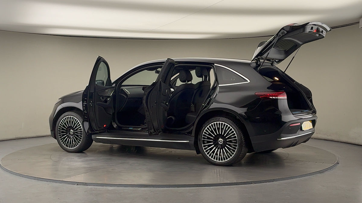More views of Mercedes-Benz EQC