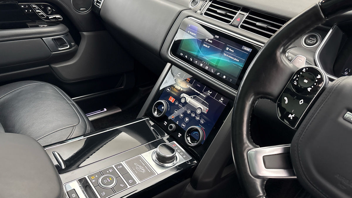 Land Rover Range Rover Image 18
