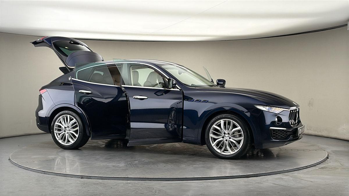 More views of Maserati Levante