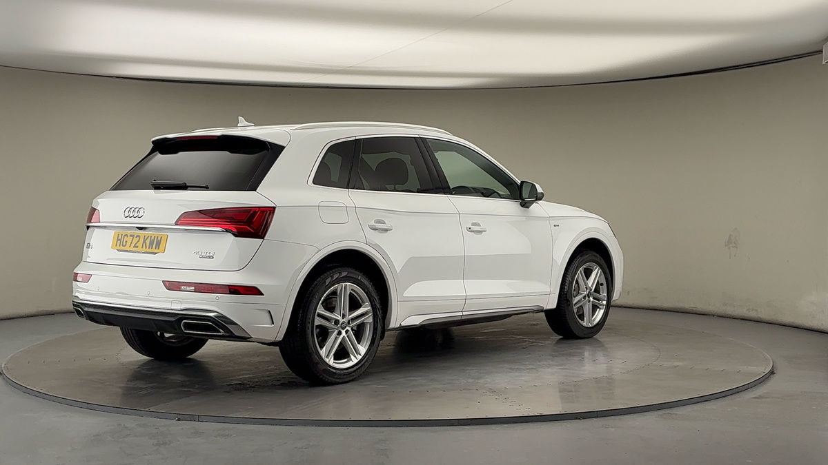 Audi Q5 Image 21
