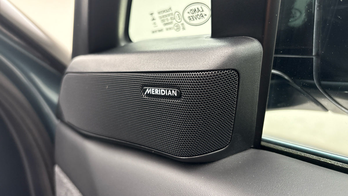 Land Rover Range Rover Sport Image 25