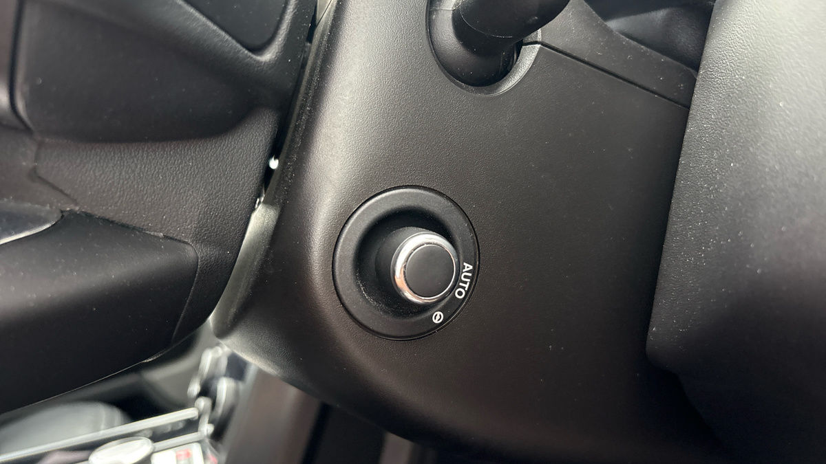 Land Rover Range Rover Image 29