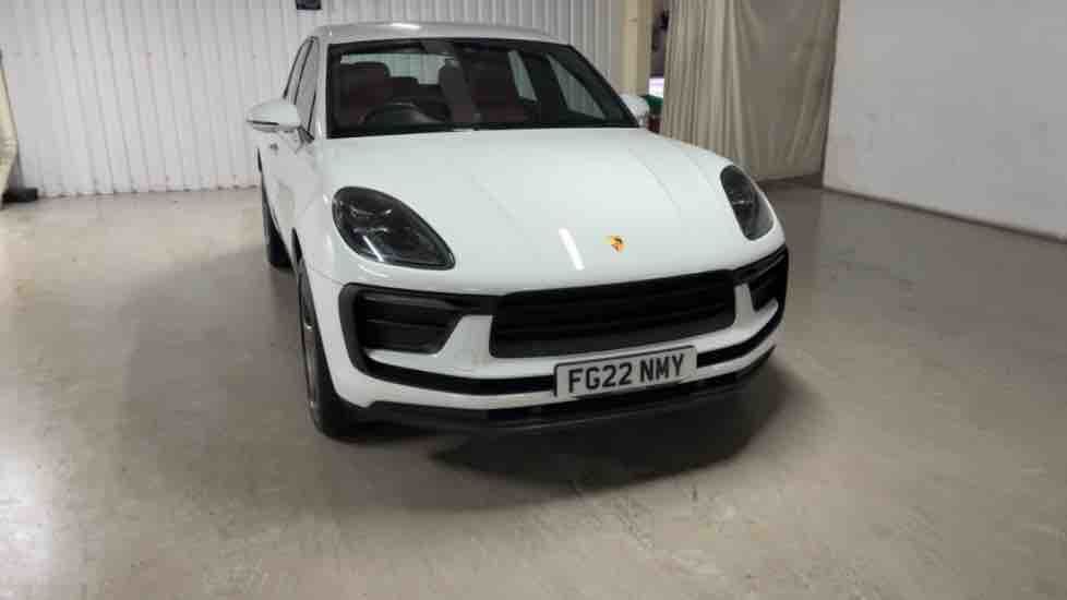 More views of Porsche Macan