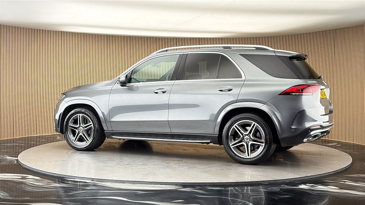 More views of Mercedes-Benz GLE