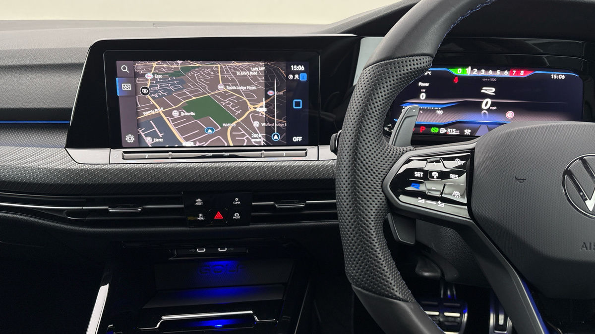 Volkswagen Golf Image 13