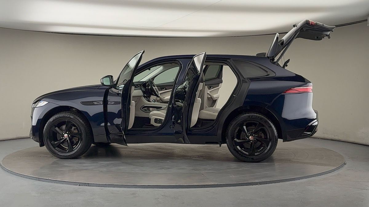 More views of Jaguar F-PACE