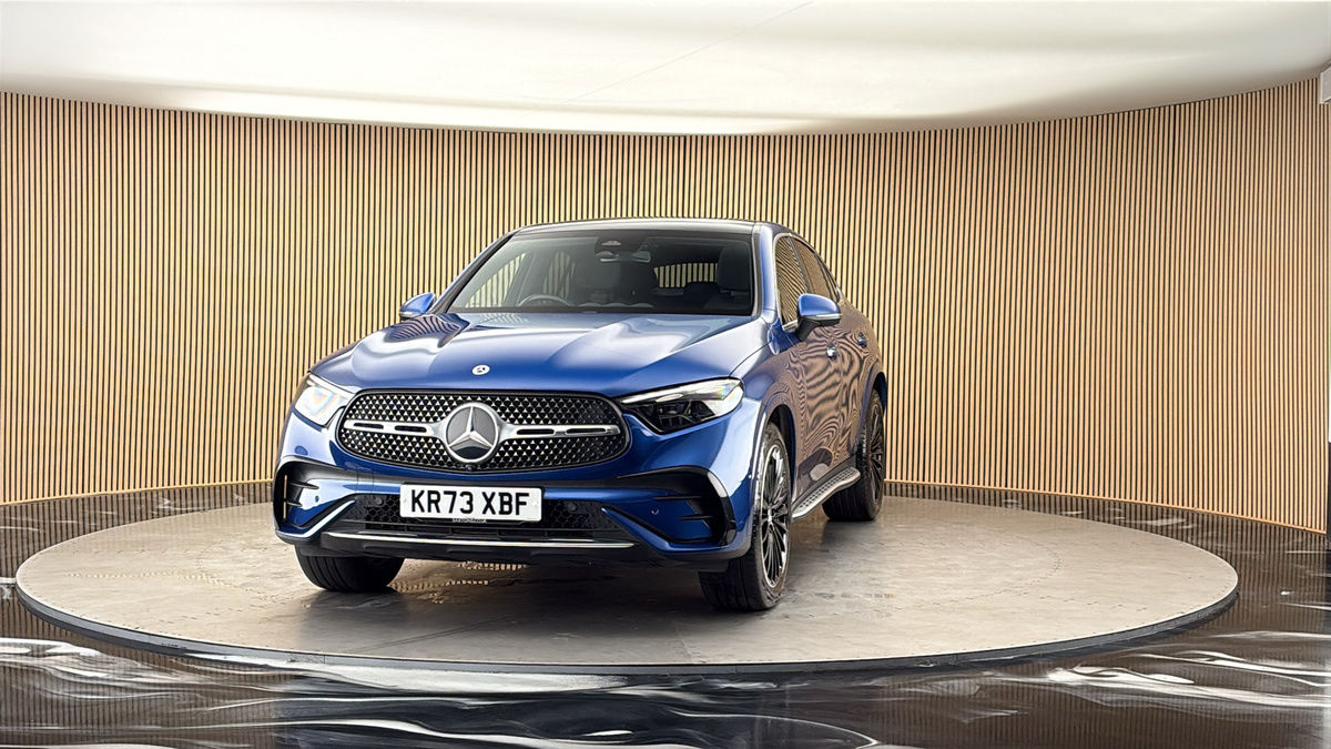 More views of Mercedes-Benz GLC