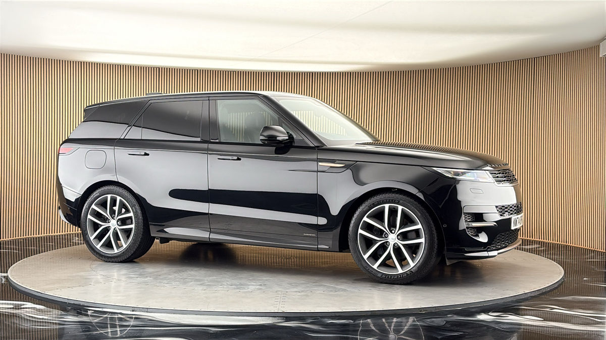 More views of Land Rover Range Rover Sport
