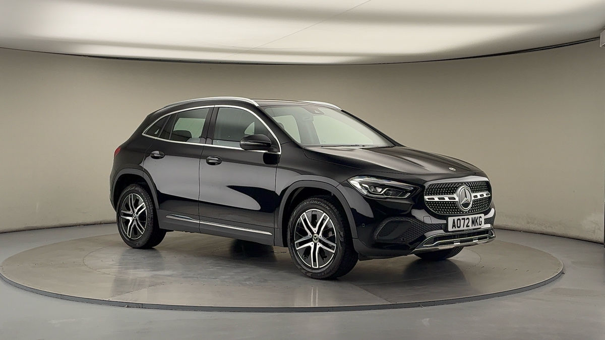 More views of Mercedes-Benz GLA