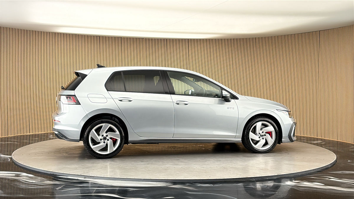 More views of Volkswagen Golf