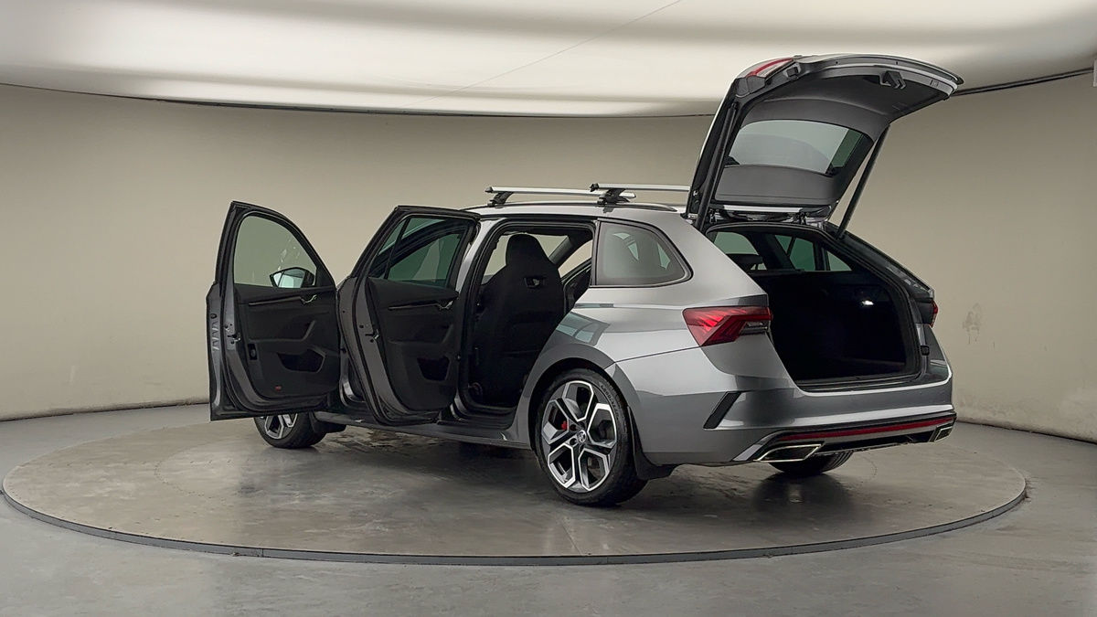 More views of Skoda Octavia