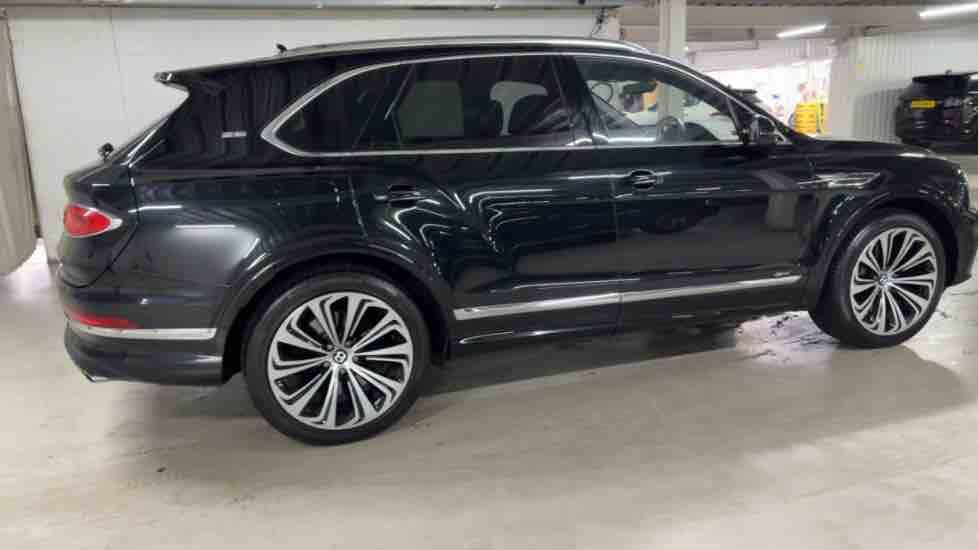 More views of Bentley Bentayga