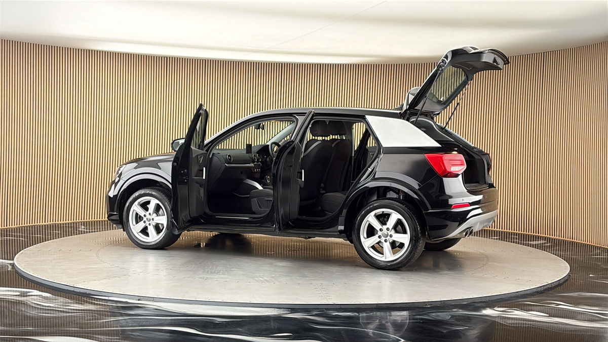 More views of Audi Q2